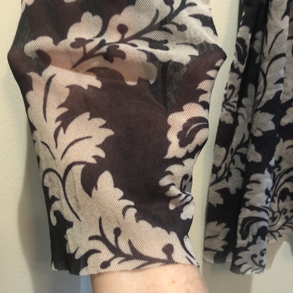 Johnny Heaven ladies size large blouse. - Picture 6 of 6